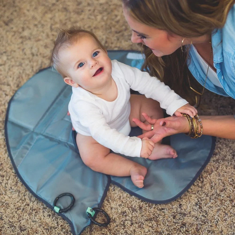 Portable Waterproof Baby Diaper Changing Pouch.