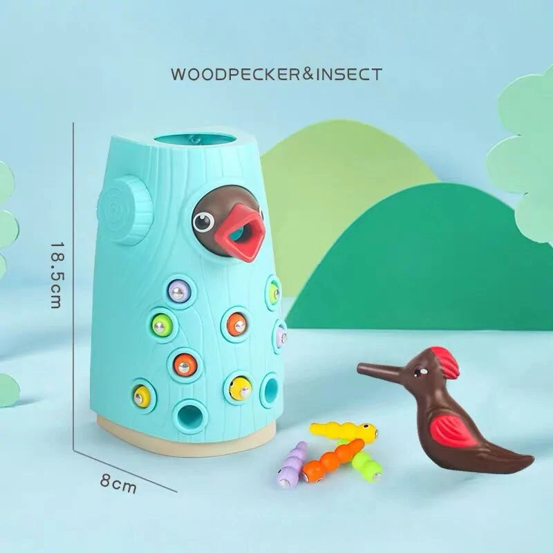 Woodpecker Worm Catching Game